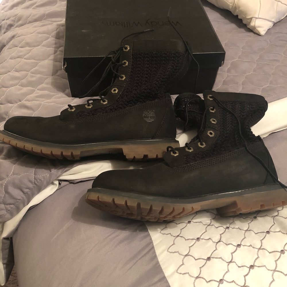 Women’s Black Timberland Boots